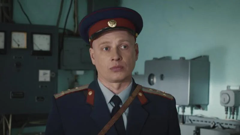 Кадры из сериала Падающая звезда (2024)